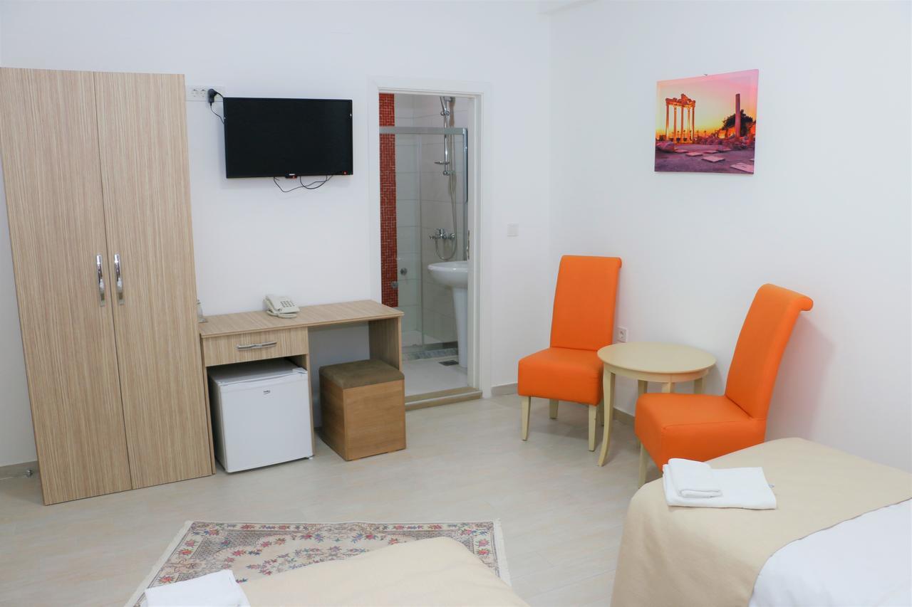 Hotel Old Konak Skopje Luaran gambar