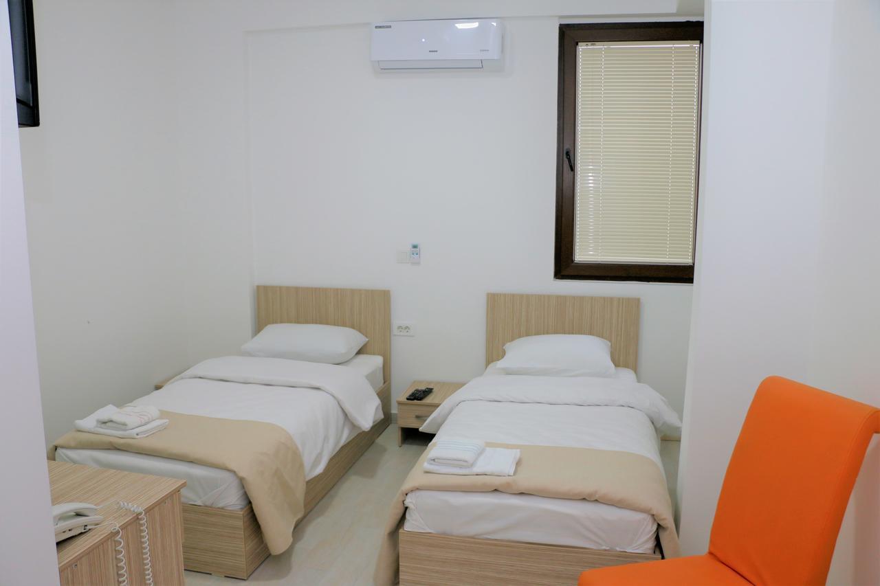 Hotel Old Konak Skopje Luaran gambar